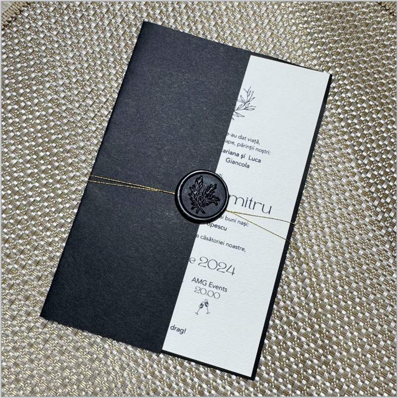 „Heritage Noir” – Invitație de Nuntă Clasică cu Sigiliu și Șnur Auriu